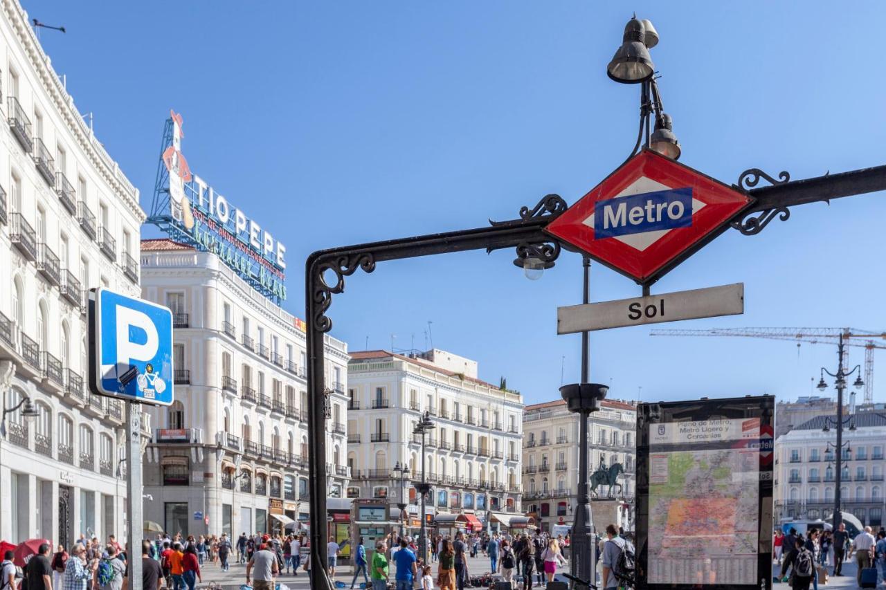Luxury Belmont Puerta Del Sol Apartment Мадрид Екстериор снимка