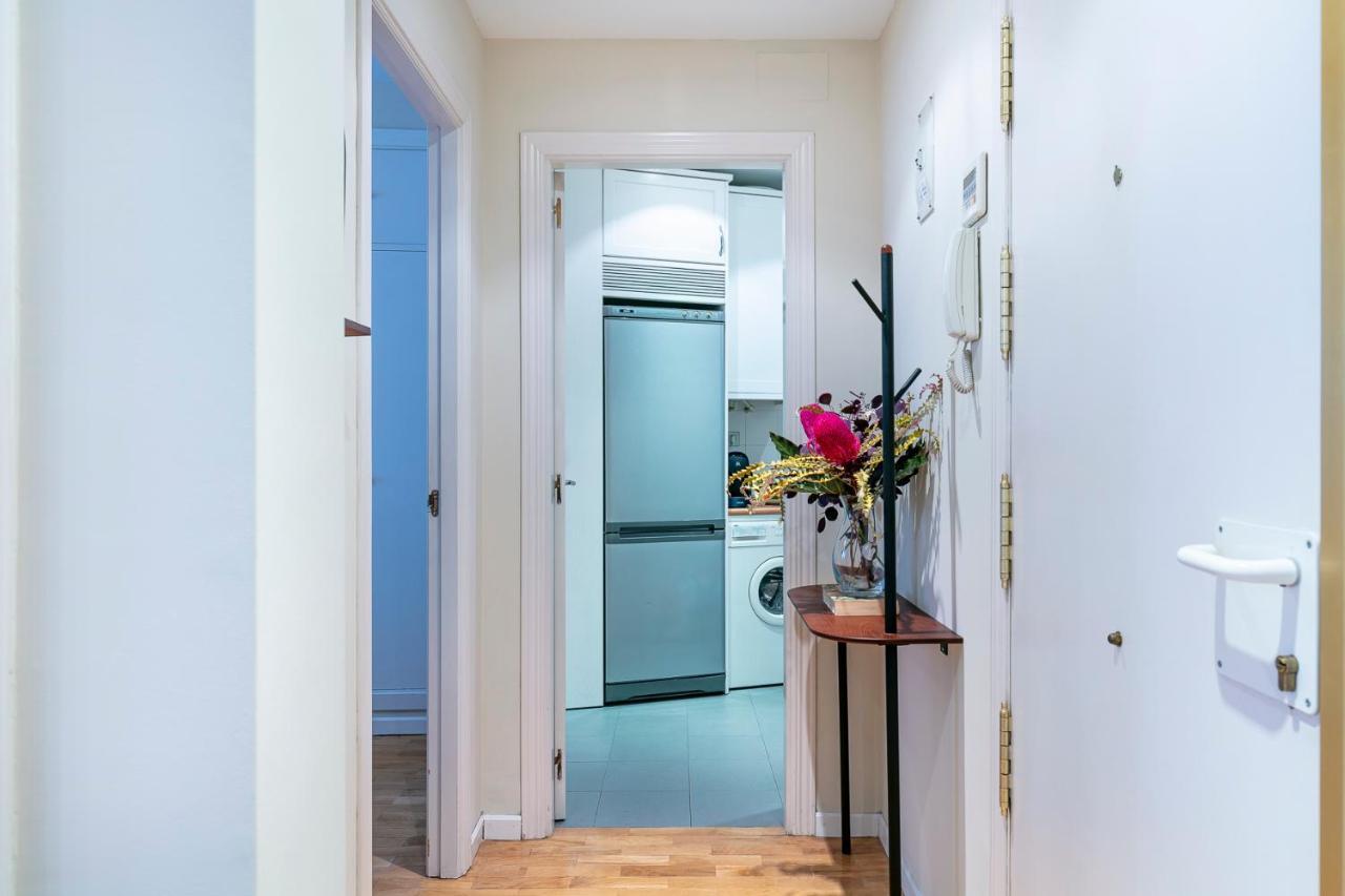 Luxury Belmont Puerta Del Sol Apartment Мадрид Екстериор снимка
