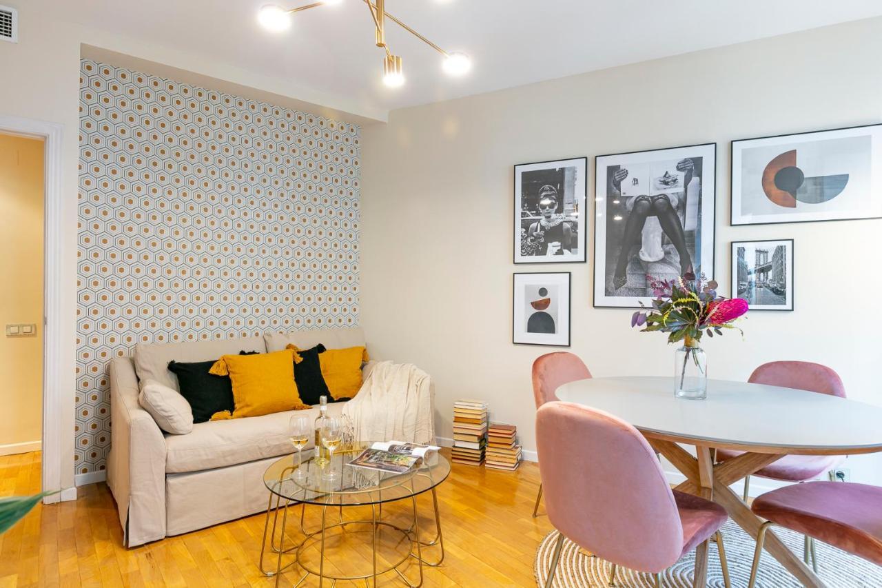 Luxury Belmont Puerta Del Sol Apartment Мадрид Екстериор снимка