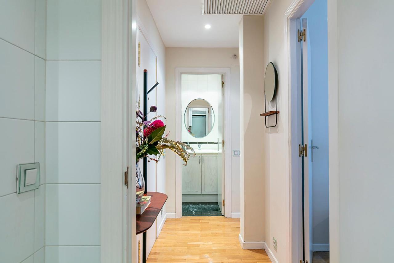 Luxury Belmont Puerta Del Sol Apartment Мадрид Екстериор снимка