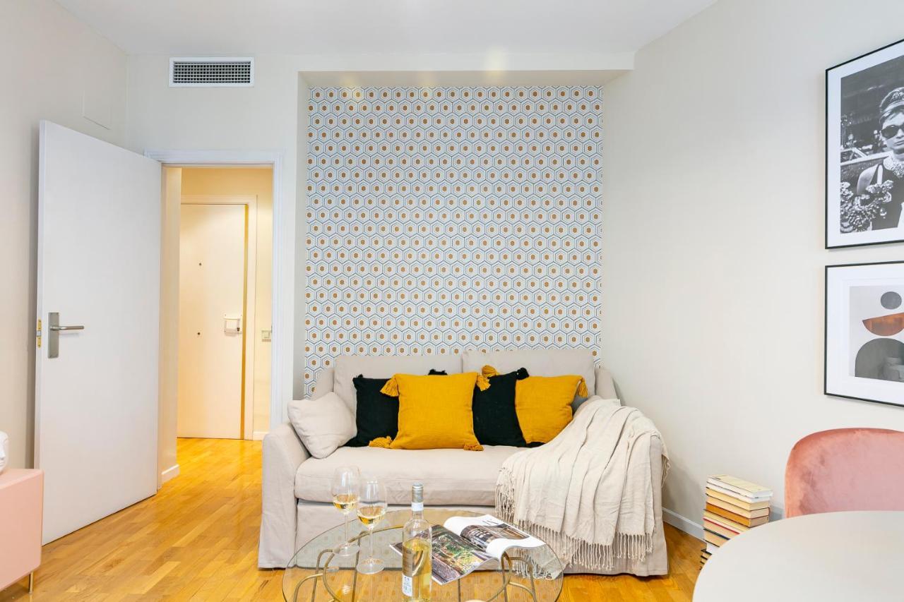 Luxury Belmont Puerta Del Sol Apartment Мадрид Екстериор снимка